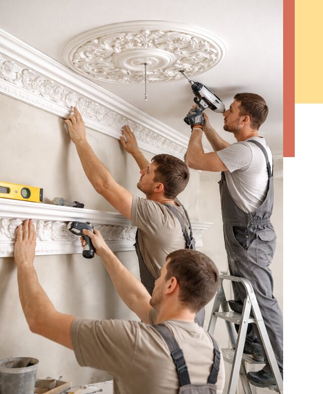 Монтаж лепнины на потолок в Морозовске от 3285 руб. быстро и недорого | ОТДЕЛОЧНИК-Мрз